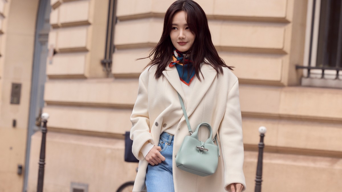 LONGCHAMP「珑骧」正式宣布演员李一桐出任 品牌形象大使